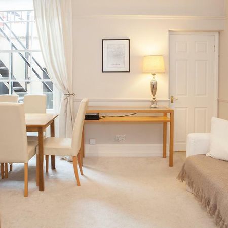 Victoria Station Apartment Лондон Екстериор снимка
