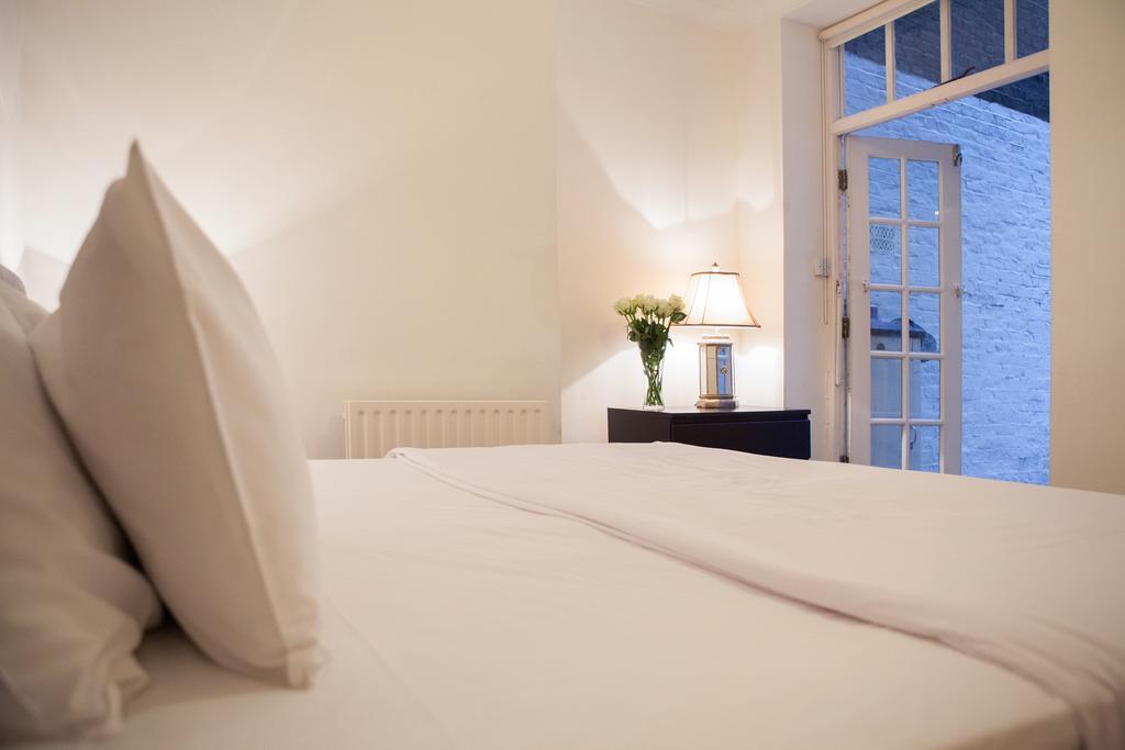 Victoria Station Apartment Лондон Екстериор снимка