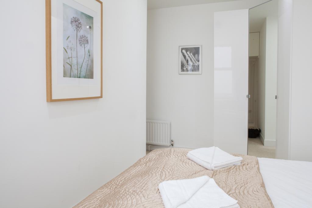 Victoria Station Apartment Лондон Екстериор снимка