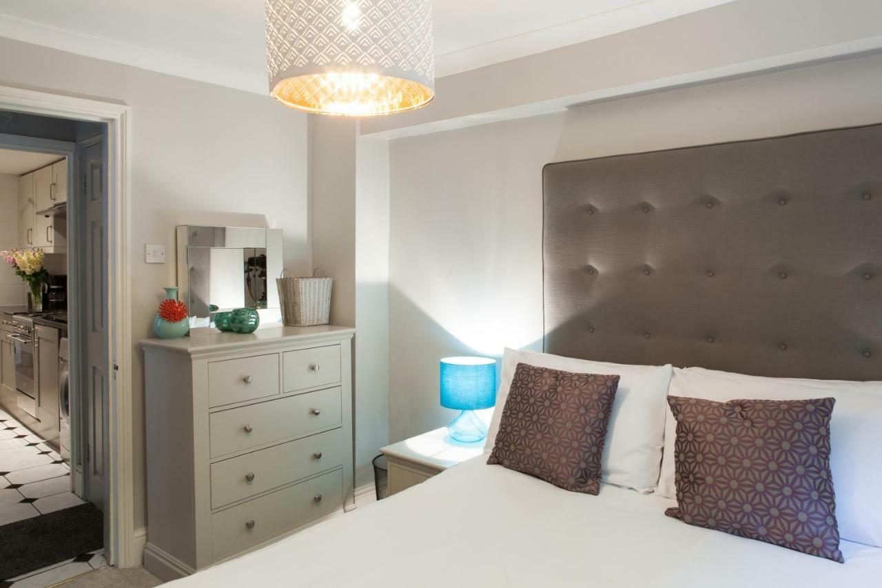Victoria Station Apartment Лондон Екстериор снимка