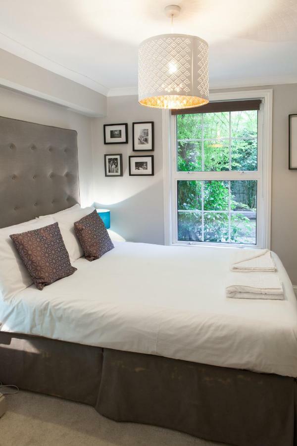 Victoria Station Apartment Лондон Екстериор снимка