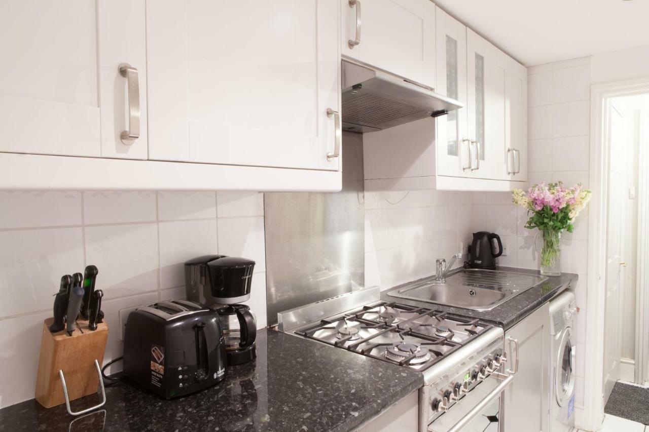Victoria Station Apartment Лондон Екстериор снимка