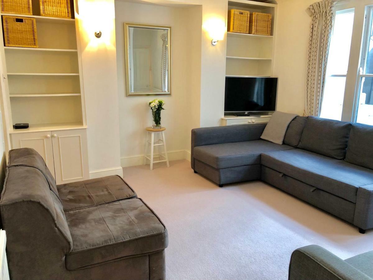 Victoria Station Apartment Лондон Екстериор снимка