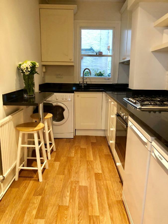 Victoria Station Apartment Лондон Екстериор снимка